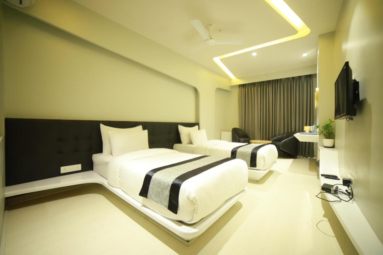 Hotel Brij Residency Top Selling , Lātūr Exterior foto